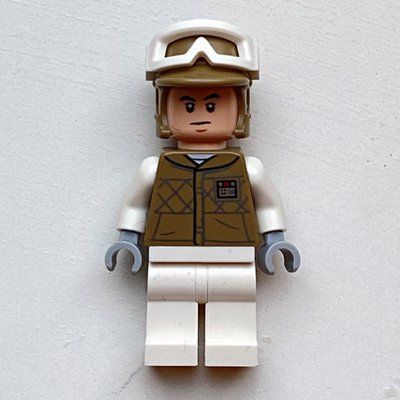 Minifiguur Rebel Officer in Hoth Uniform, Light Nougat Head uit set 40557