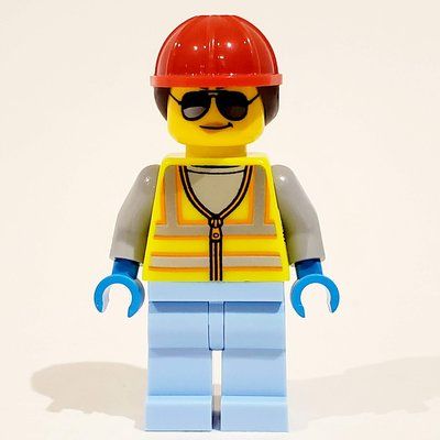 Figurine Woman, Vibrant Yellow Safety Vest, Red Hard Hat du set 60351
