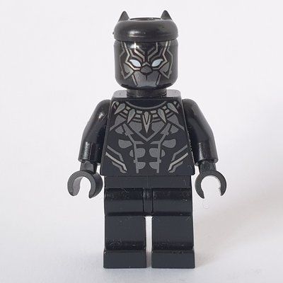 Figurine Black Panther du set 76204