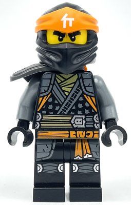 Figurine Cole, Crystalized Robes, Pearl Dark Gray Shoulder Guard du set 71771