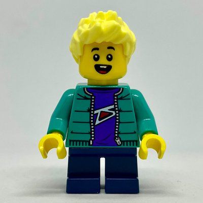 Minifigura Boy, Dark Turquoise Jacket, Short Dark Blue Legs del set 60313