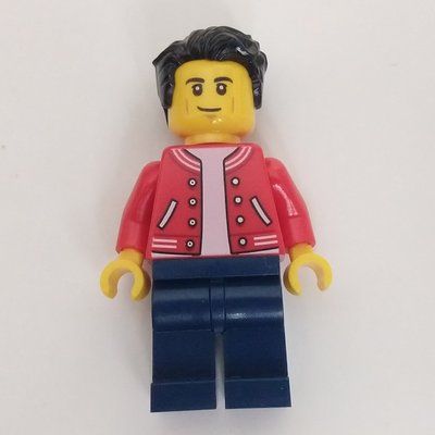 Figurine Man, Red Letterman Jacket, Dark Blue Legs du set 60345