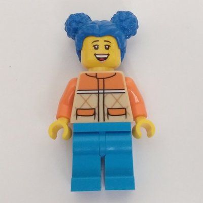 Figurine Woman, Tan Jacket, Blue Hair du set 60345