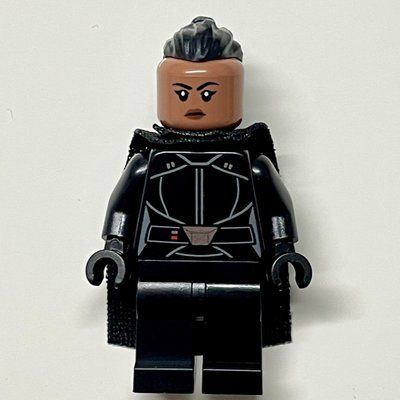 Figurine Reva (Third Sister) du set 75336
