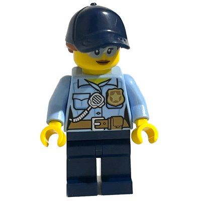 Minifigur Police Officer, Bright Light Blue Shirt, Dark Blue Legs and Cap aus Set 60369