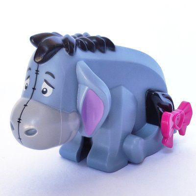 Minifigure Eeyeore, Bow from set 21326