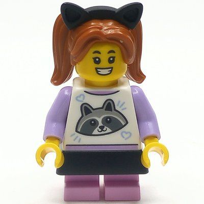 Figurine Girl, Raccoon Shirt, Bright Pink Legs, Black Skirt and Cat Ears du set 60380