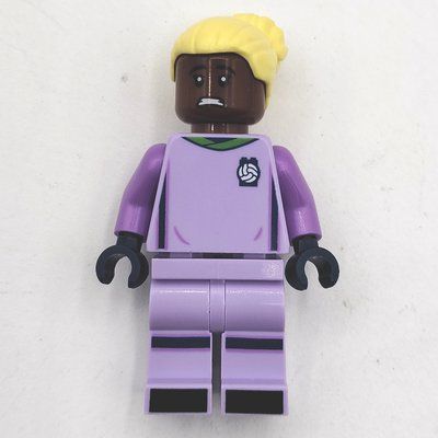 Minifigur Goalkeeper, Medium Lavender Soccer Kit aus Set 40634