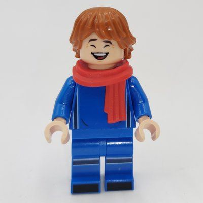 Minifigur Soccer Fan, Blue Soccer Kit, Red Scarf, Dark Orange Hair aus Set 40634