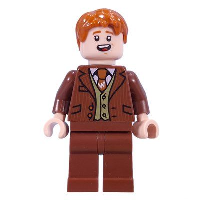Minifigure Fred Weasley in Reddish Brown Suit, Dark Orange Tie del set 76422