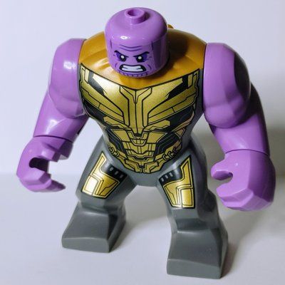 Minifigurka Thanos, Big Fig Head, Angry (Big Fig) z zestawu 76266