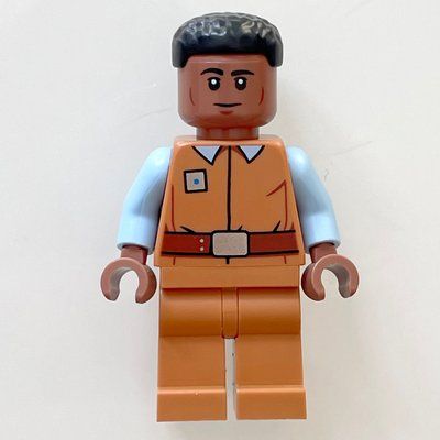 Figurine First Officer Hawkins du set 75357
