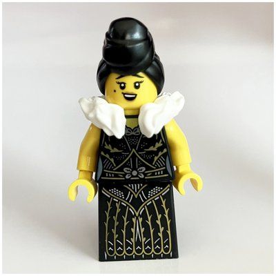 Figurine Passenger, Black Dress, Furr Collar du set 21344