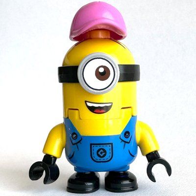 Minifigura Minion Mel, Dark Pink Cap del set 75581