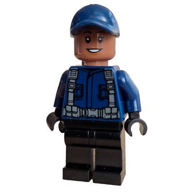 Minifigure Guard, Dark Blue Cap del set 76966