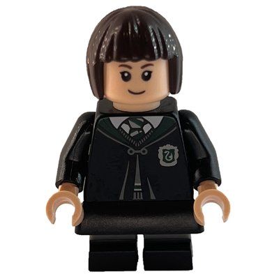 Minifigur Pansy Parkinson, Black Robes aus Set 76431