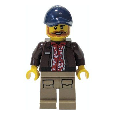 Minifigura Captain Nautilus, Dark Brown Jacket, Dark Tan Legs, Dark Blue Cap del set 60437