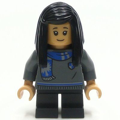 Minifiguur Cho Chang, Short Legs, Dark Bluish Grey Sweater, Scarf uit set 76438