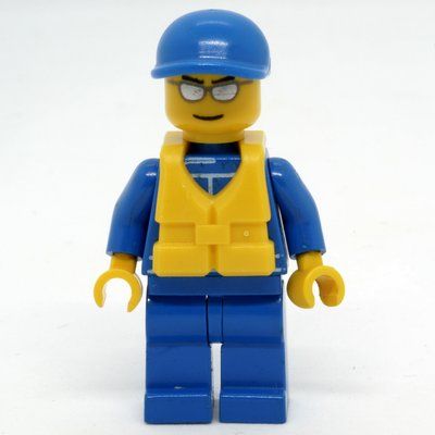 Minifigura Racer, Blue Jumpsuit with Octan Logo, Blue Cap, Yellow Life Vest 97895, Silver Sunglasses del set 4641