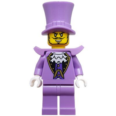 Minifigure Dorama from set 71837
