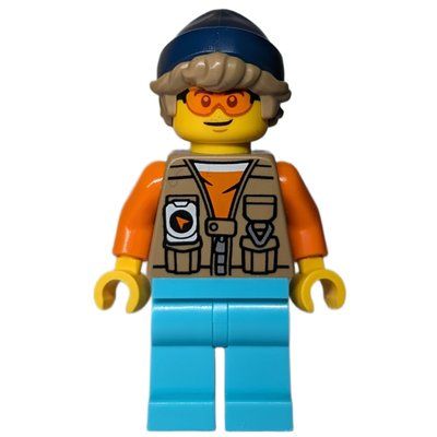 Figurine Train Driver, Dark Tan Vest, Medium Azure Legs, Dark Blue Hat du set 60470