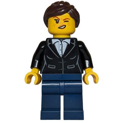 Minifigure Robber, Black Torso, Dark Blue Legs, Dark Brown Hair del set 910044