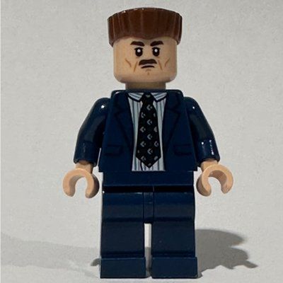 Figurine J. Jonah Jameson, Dark Blue Suit, Reddish Brown Hair du set 76321