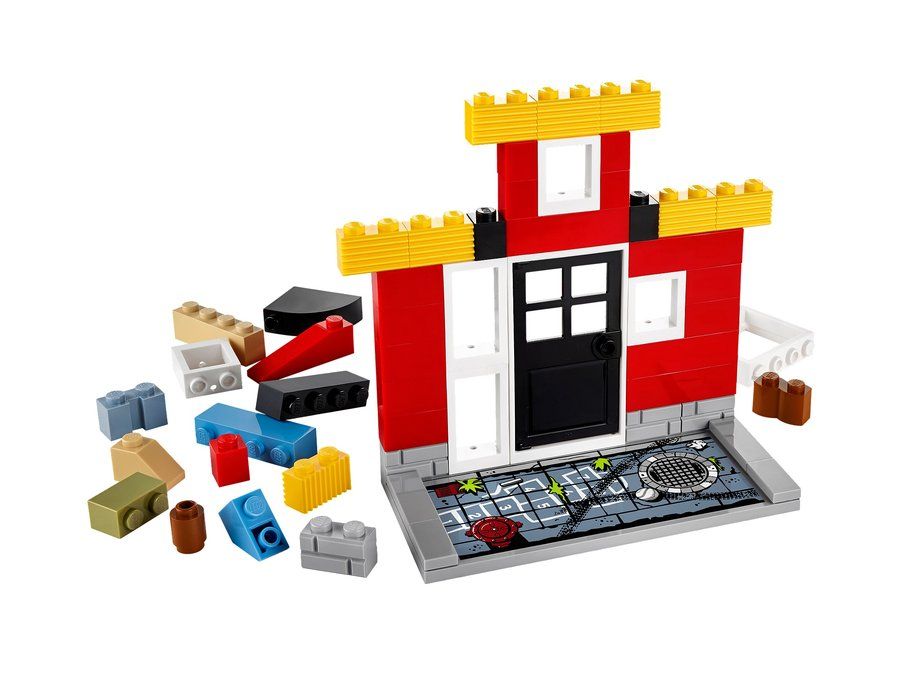LEGO 21204 Town Master