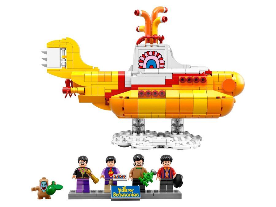 LEGO 21306 The Beatles Yellow Submarine