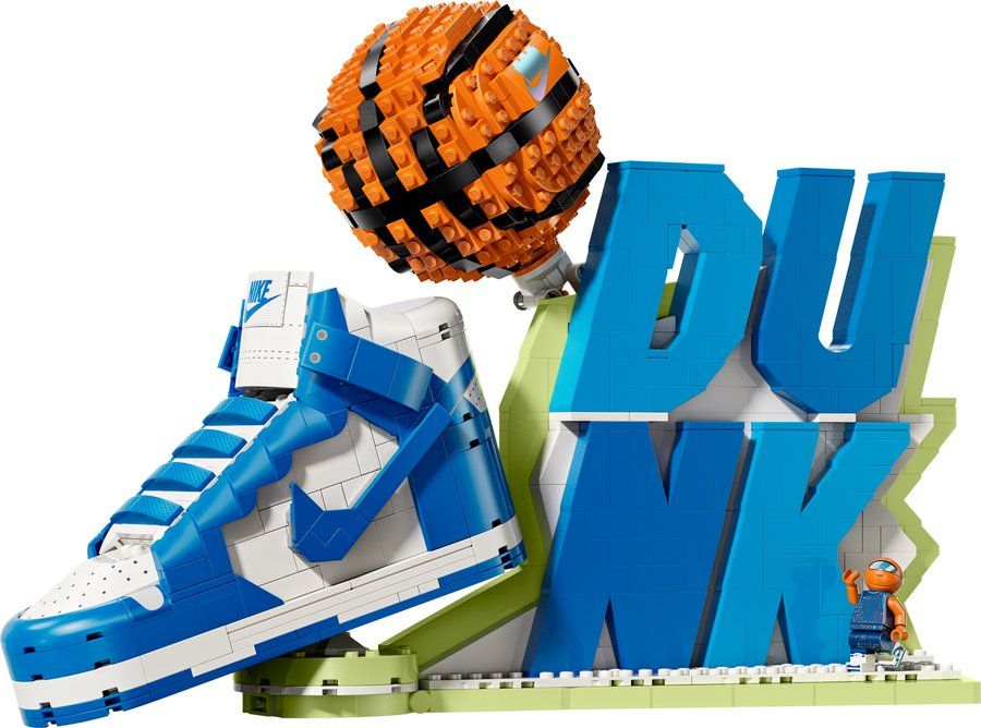 LEGO 43008 Nike Dunk