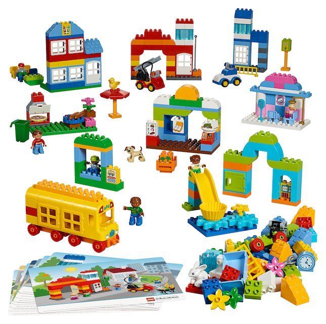 LEGO 45021 Our Town