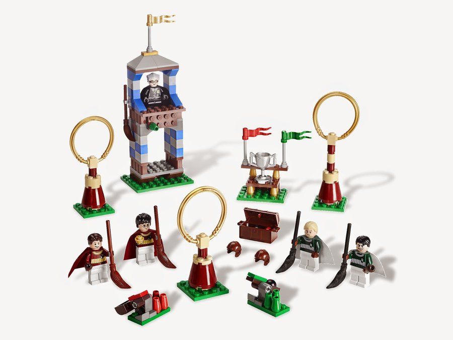 LEGO 4737 Quidditch Match