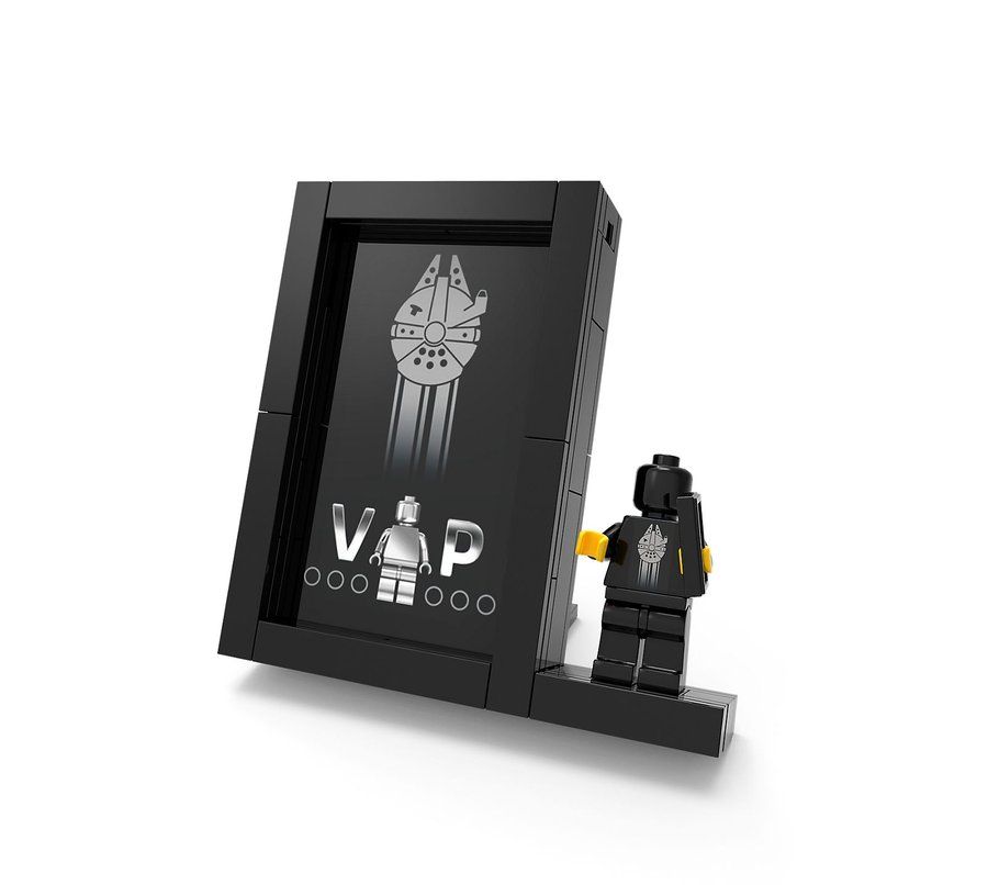 LEGO 5005747 Black VIP Frame (Card Display)