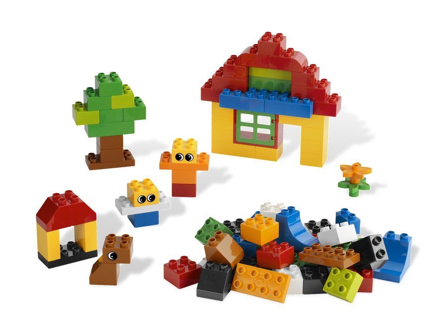 LEGO 5748 Creative Building Kit