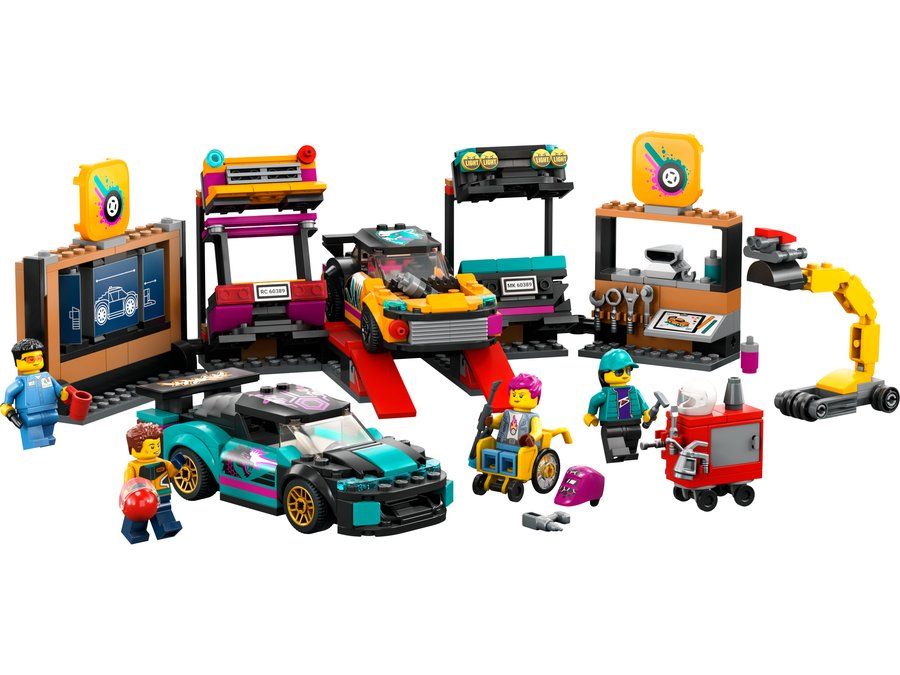 LEGO 60389 Custom Car Garage