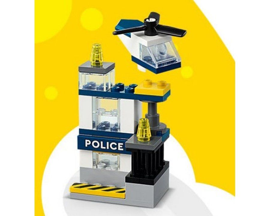 LEGO 6422236 Police Station