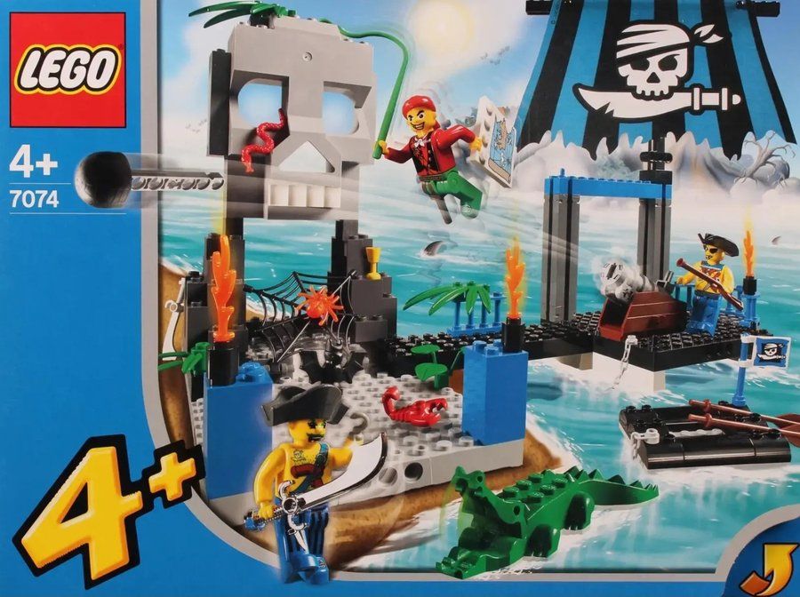 LEGO 7074 Skull Island