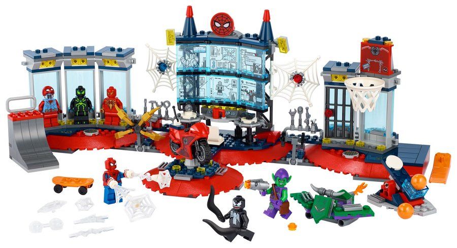 LEGO 76175 Attack on the Spider Lair