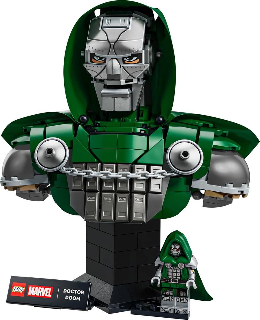 LEGO 76345 Doctor Doom Bust