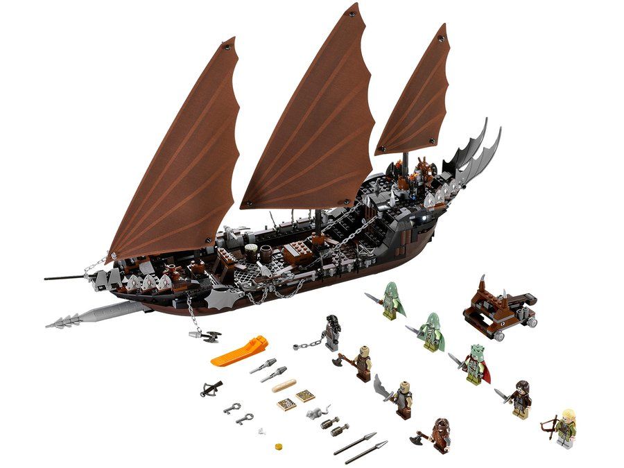 LEGO 79008 Pirate Ship Ambush