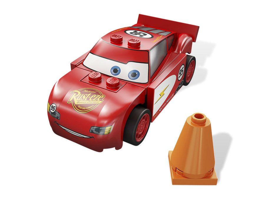 LEGO 8200 Radiator Springs Lightning McQueen