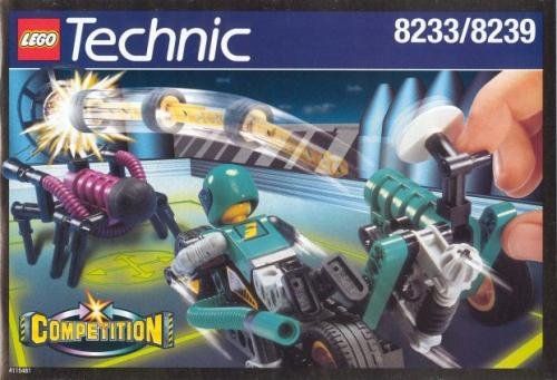 LEGO 8233 Blue Thunder versus The Stinger