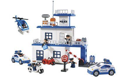 LEGO 9229 Police Station